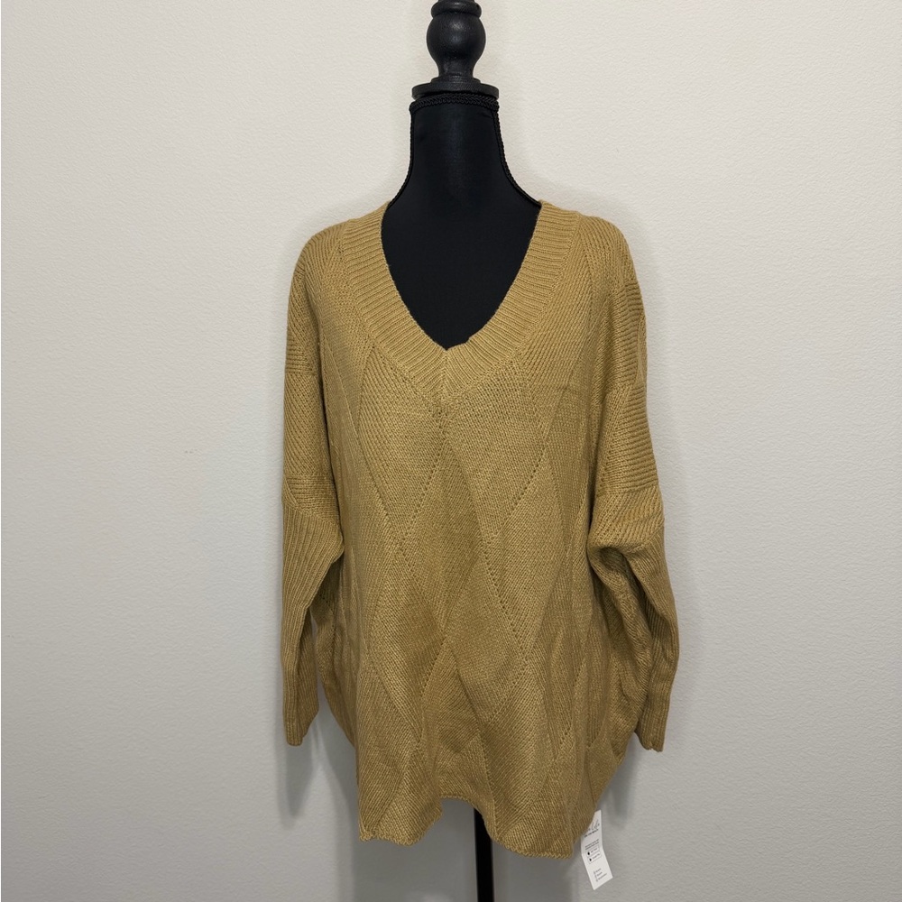 🔥SALE🔥NWT Cupshe V-Neck Sweater - Warm Tan